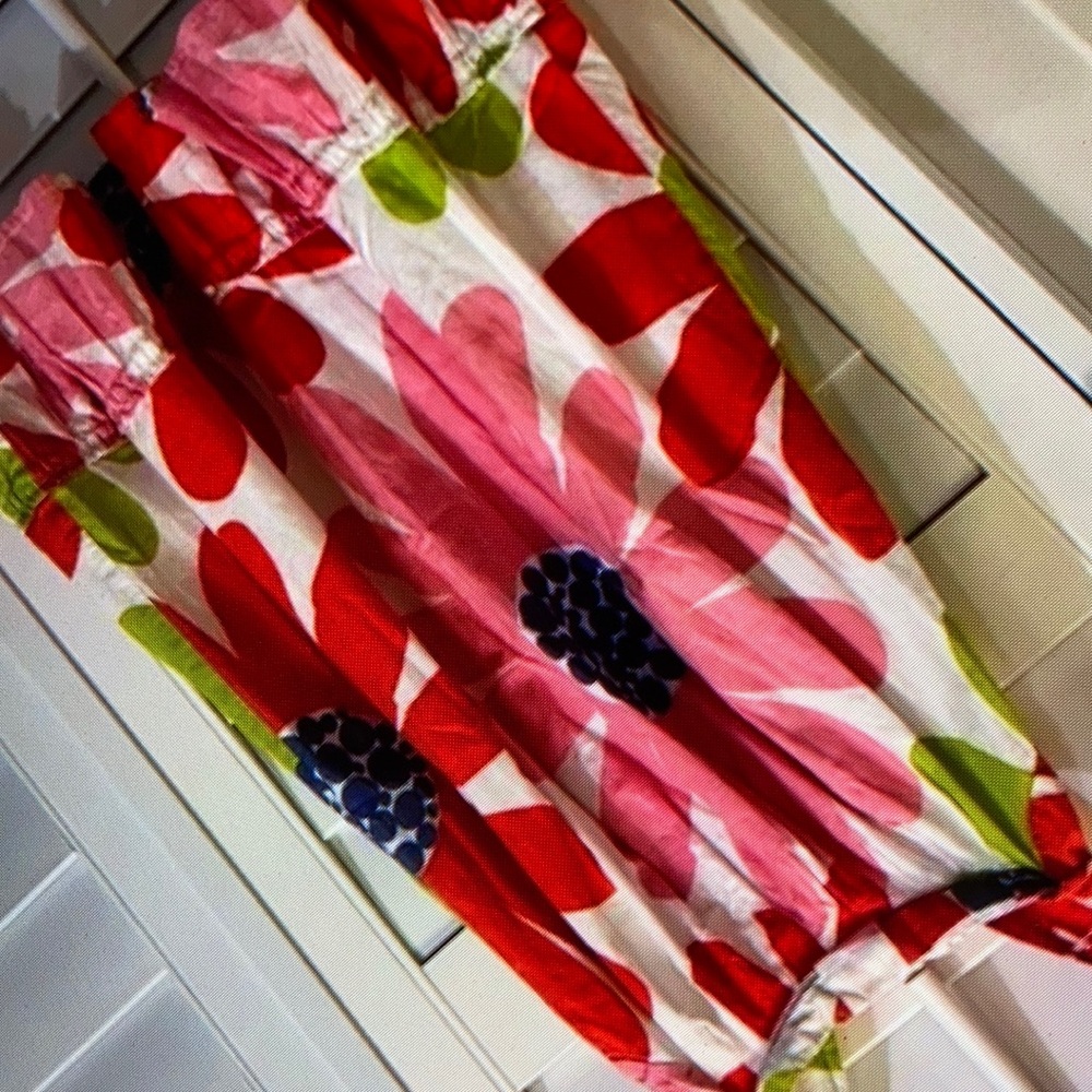 Adjustable straps floral design blouse